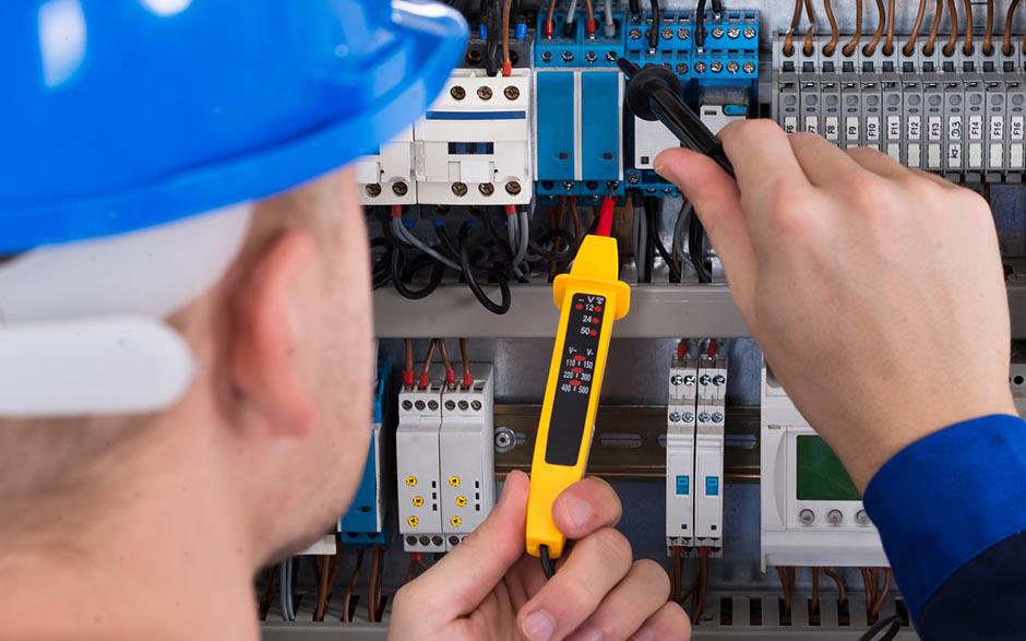 électricien particulier Paris 4